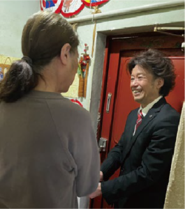 独り暮らしの方を訪問 大津町矢倉の市営住宅にて